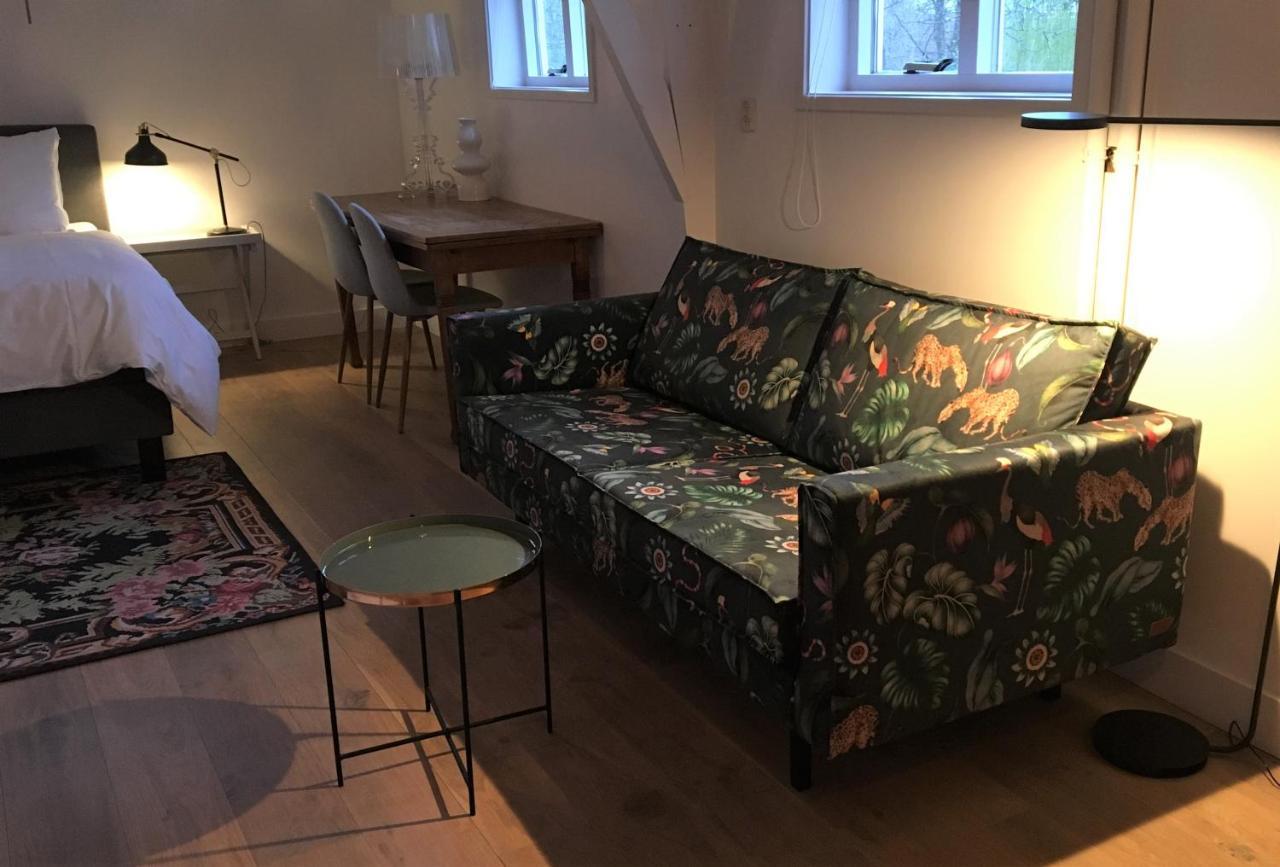Ninet7 Bed and Breakfast Tilburg Exteriör bild